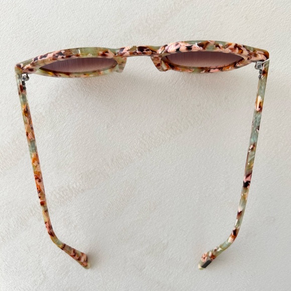 KREWE Multicolor Round Sunglasses - Picture 2 of 4